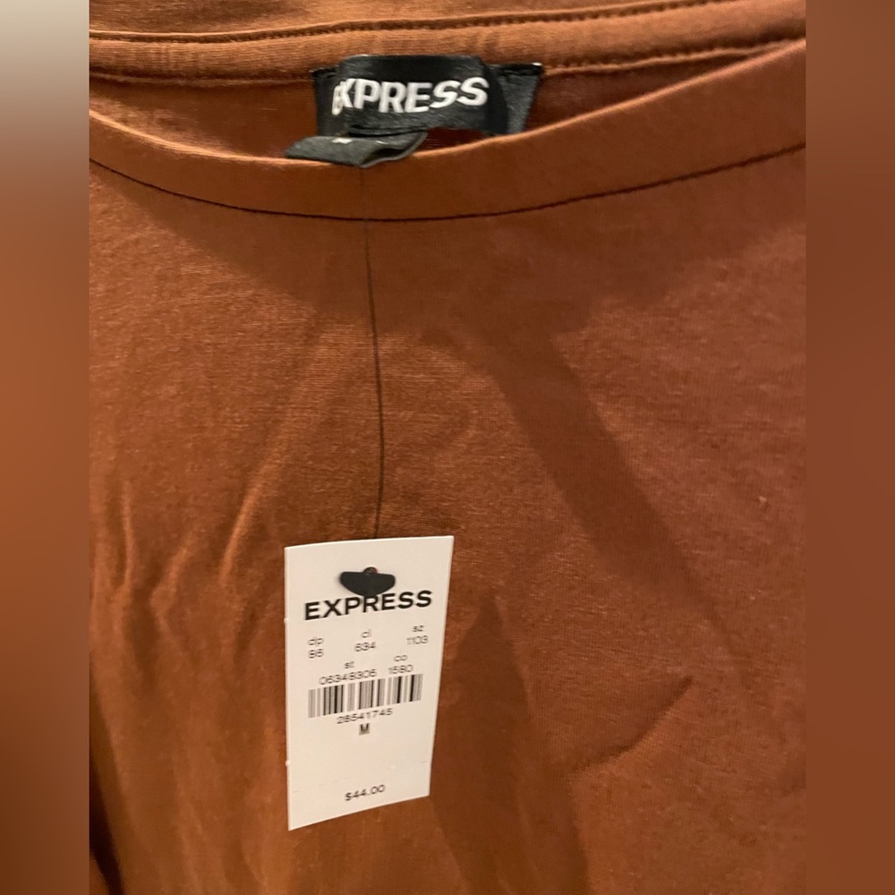 Express top - Picture 2 of 2